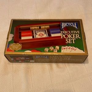 Bicycle executive poker set